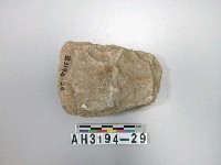 藏品(打製石斧)的圖片